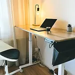 Neu Life&work 2-4-betten Mit Stehschreibtisch Am Uni-klinikum Апартаменты Эссен