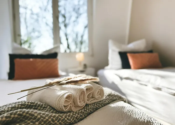 Neu Life&work 2-4-betten Mit Stehschreibtisch Am Uni-klinikum